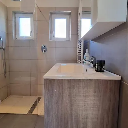 Ai Giardini アパート